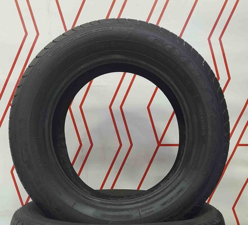 Шины Goodyear DuraGrip 185/65 R15 -- б/у 6